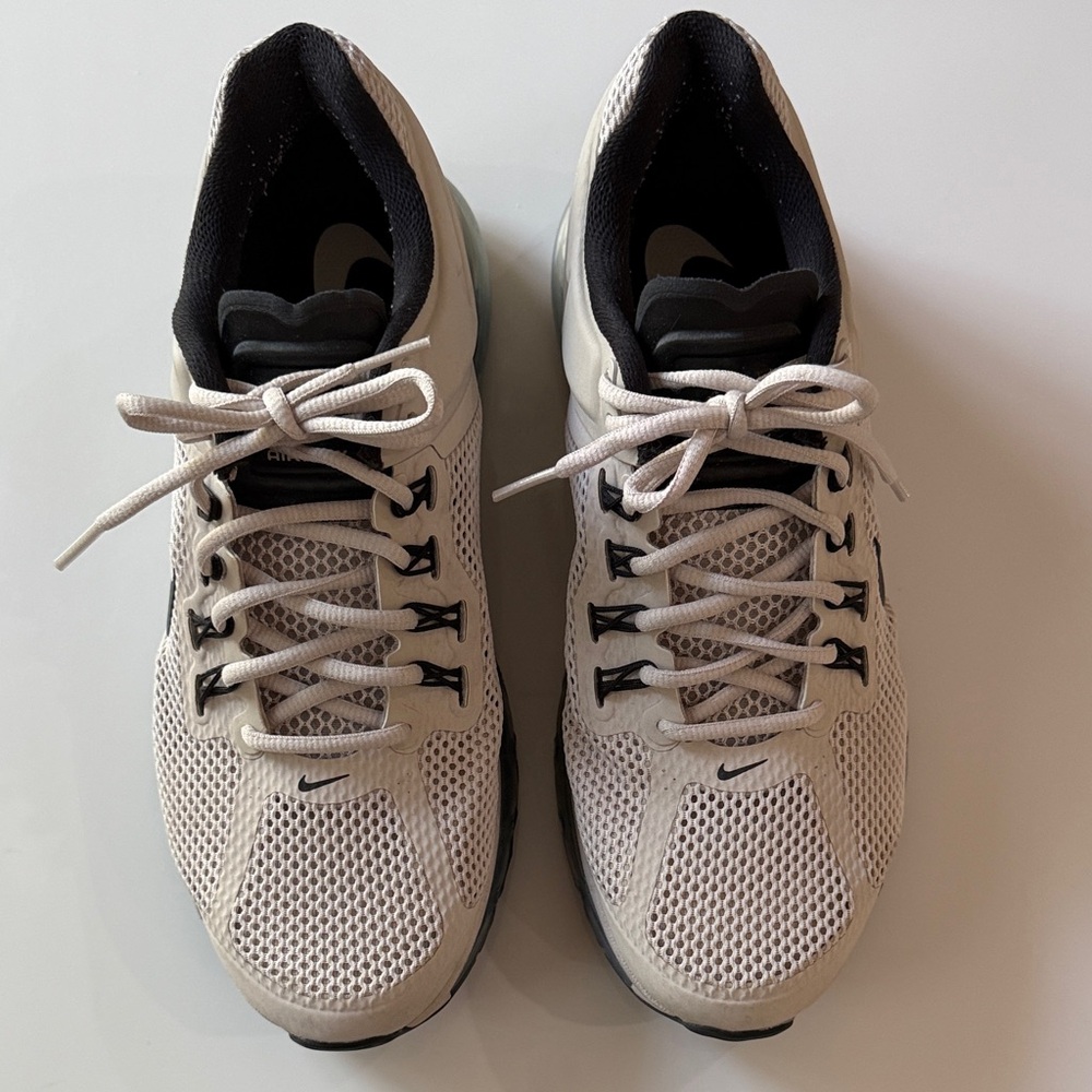 Nike Men’s Athletic Shoes - Light Beige and Black Airmax. Like new.